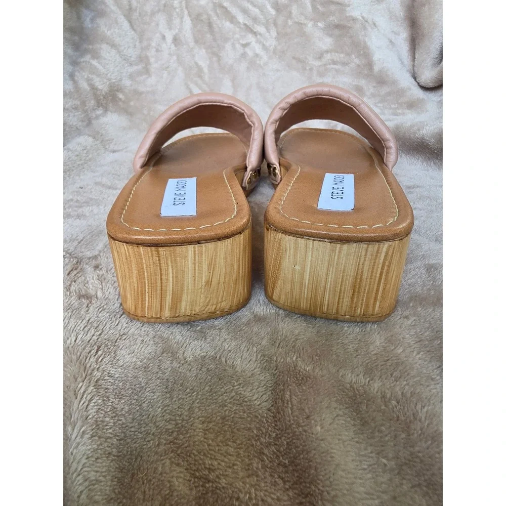 Steve Madden material heel insole